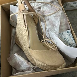 Jessica Simpson Beige suede Wrap Espadrille